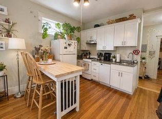1412 Commonwealth Ave #13, Allston, MA 02134