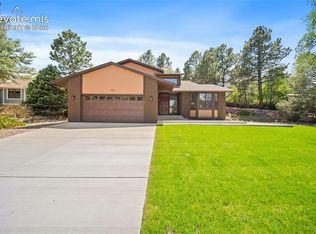 935 War Eagle Dr N, Colorado Springs, CO 80919