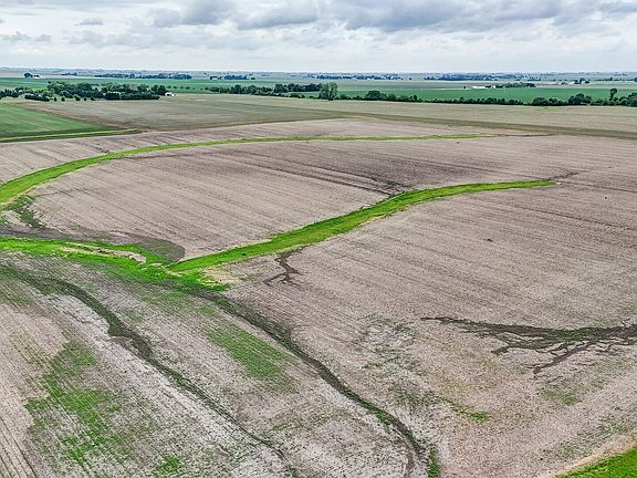 3rd image of 0 E 19th Rd