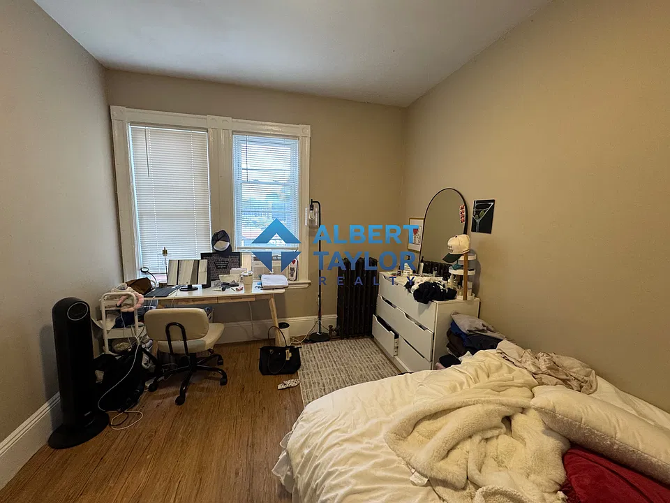 Bedroom #1