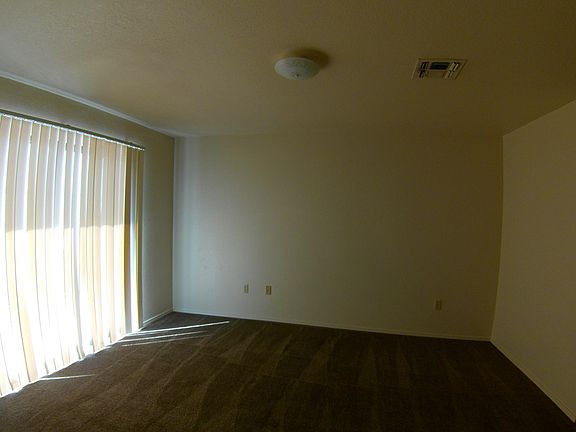5th image of 367 Anna Cir APT B