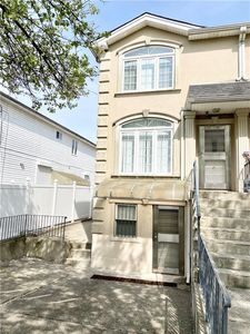 5 Armour Pl, Staten Island, NY, 10309