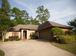 108 Bainbridge Bnd, Canton, MS 39046