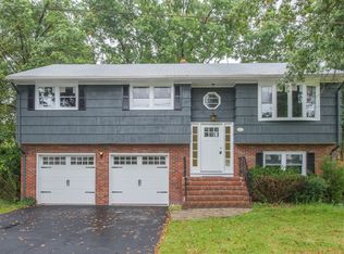 16 Jackson St, Piscataway, NJ