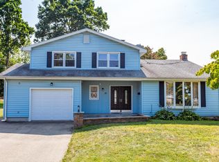 31 Eckert Rd, Newington, CT 06111