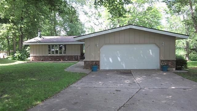 1st image of 1219 Lake Summerset Rd