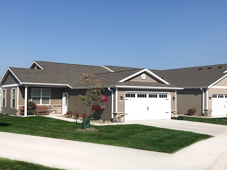 At Redwood Grimes, You Can Live in a Real Neighborhood Setting
