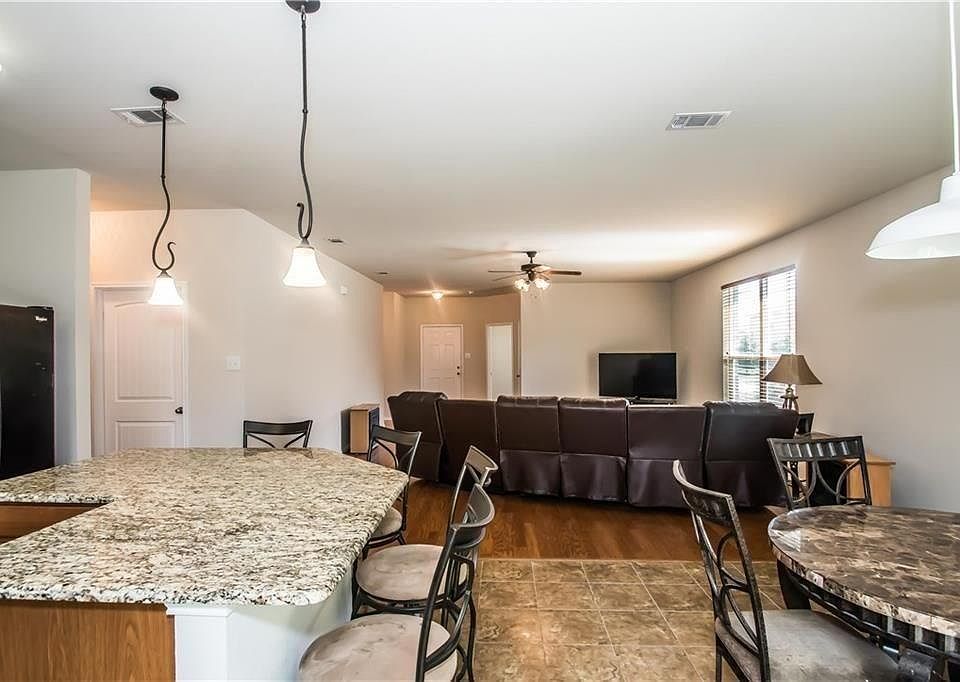 1st image of 3936 Polar Brook Dr