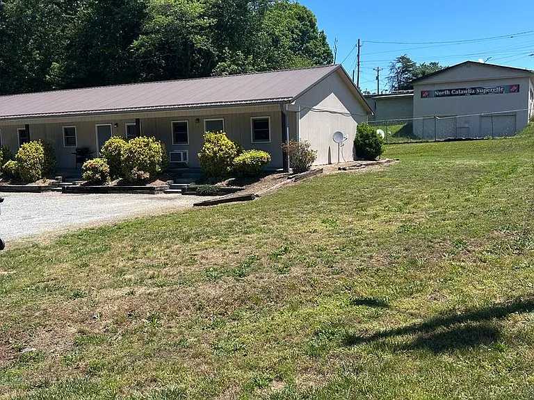 4274 Smokey Creek Rd — Photo 1