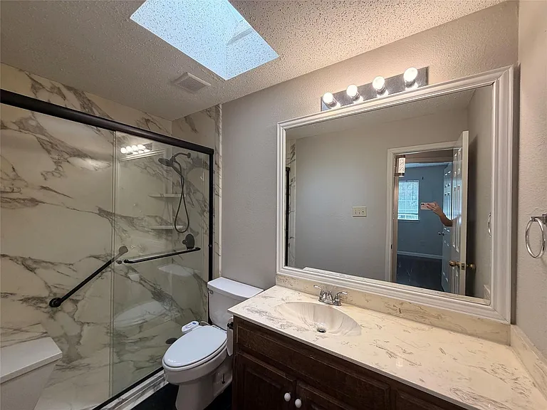342 Arbor Ct — Photo 15