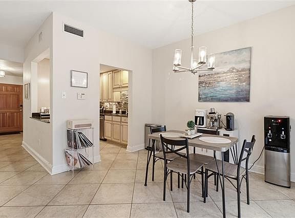 4th image of 3 Spinnaker Ln