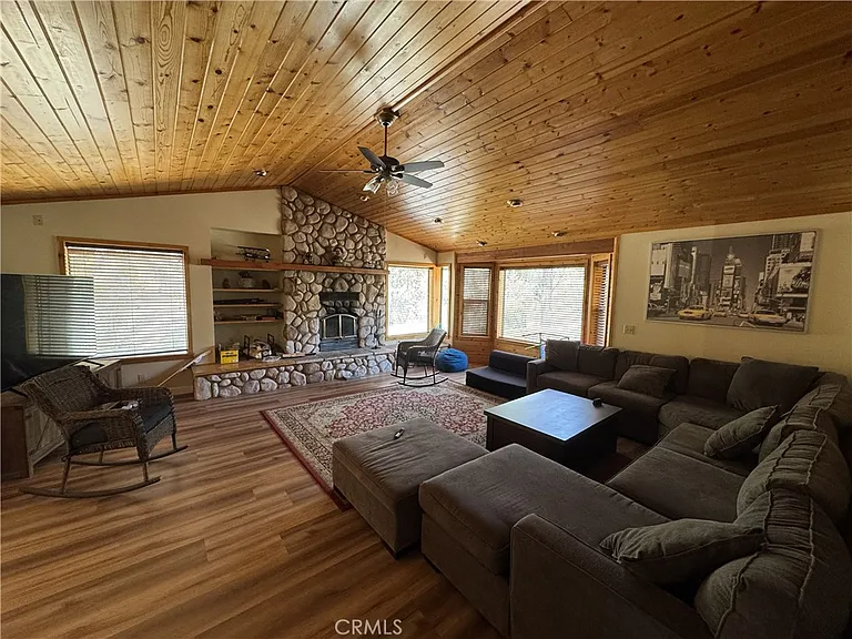 16812 Sandalwood Dr — Photo 16