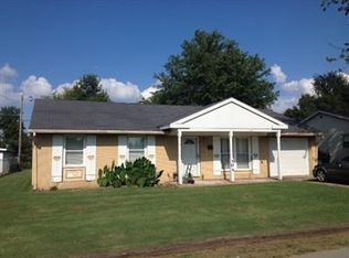 404 Oakwood Ave, Earlington, KY 42410
