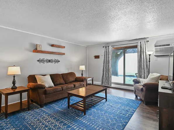 11160 Anderson Lakes Pkwy APT 105, Eden Prairie, MN 55344