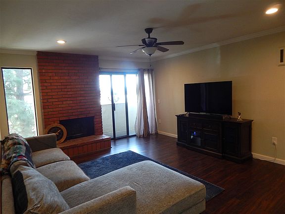 4th image of 110 N 2nd Ave Unit 33