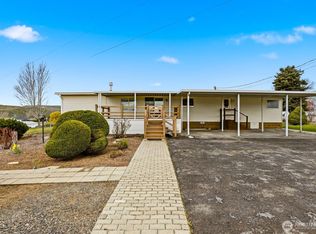150 Dusty Puddle Road #A&B, Selah, WA
