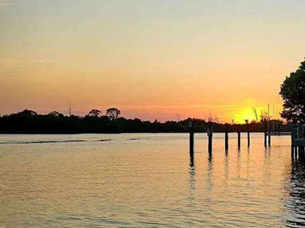 66 SW Cabana Point Circle, Stuart, FL 34994