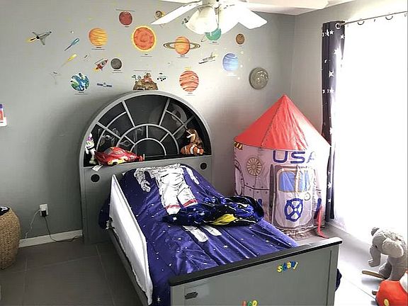 5th image of 2629 Ellen Ave