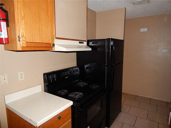 5th image of 4233 Starlite Ln