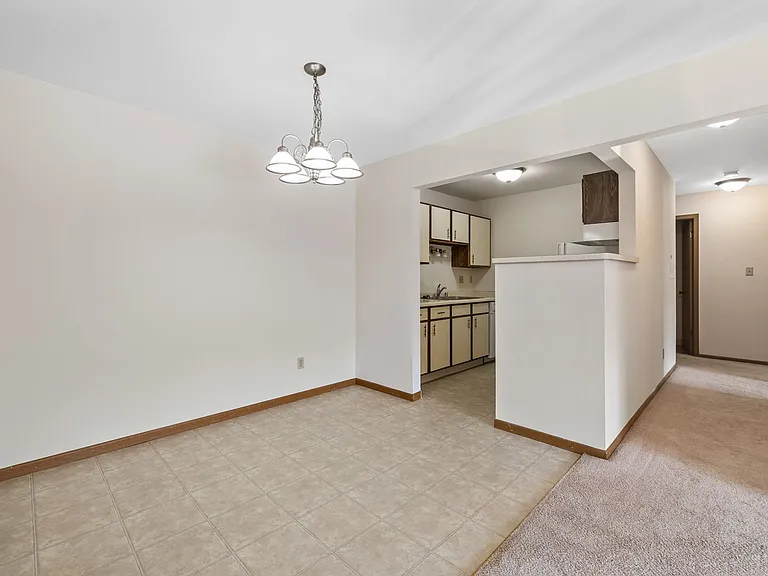 N83W13690 Fond Du Lac Ave #5 — Photo 17