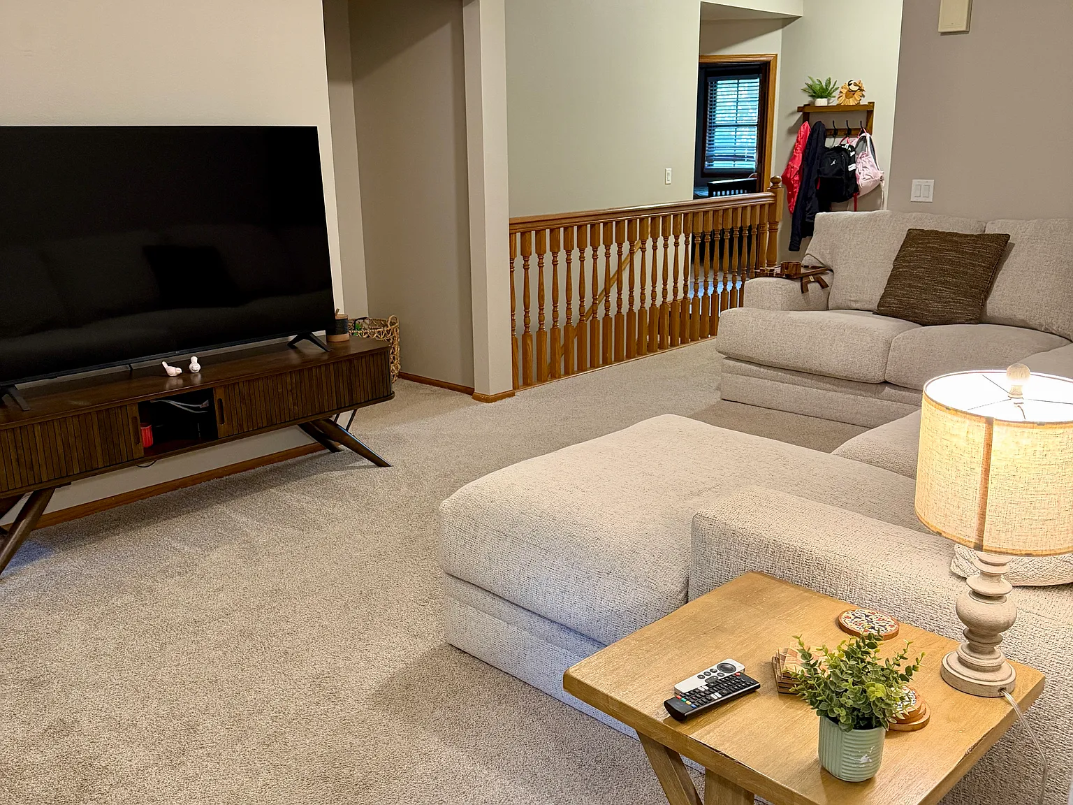 4 bed, 2200 sqft, $2,250 — Photo 3