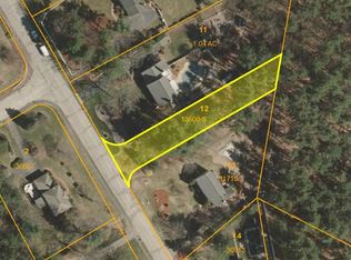 26 Martin Ln, Wrentham, MA 02093