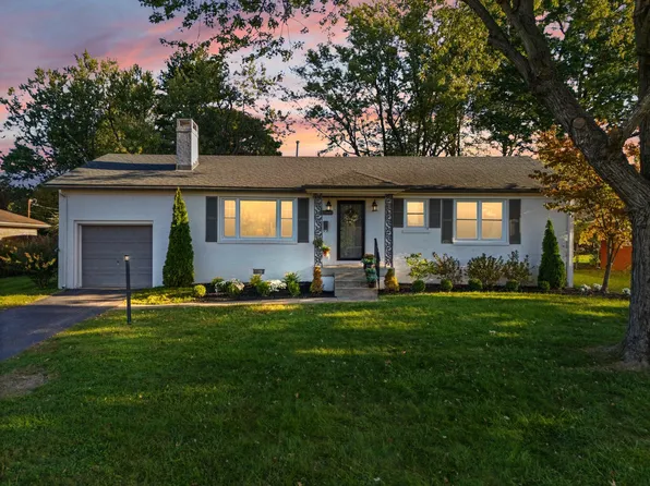 703 Seattle Dr, Lexington, KY 40503