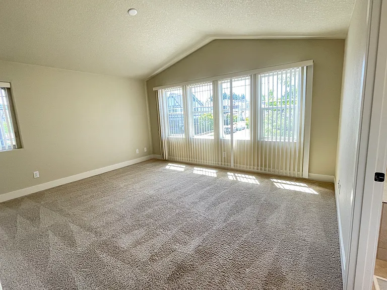 17201 SW Jean Louise Rd — Photo 12