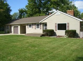 135 E Hubbard St, Hamler, OH 43524