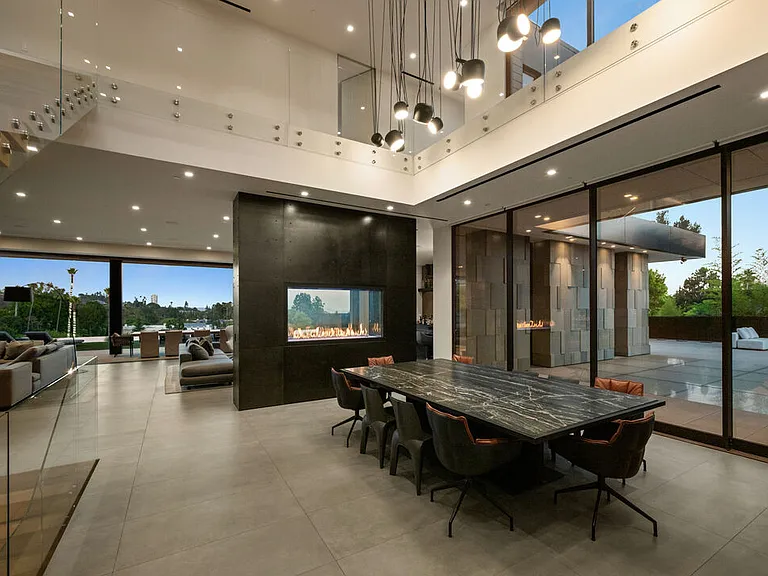 1140 Summit Dr — Photo 14
