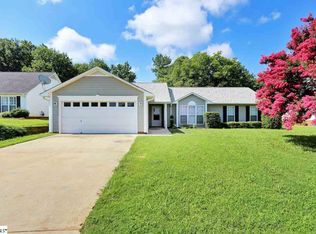 11 Pheasant Ridge Dr, Taylors, SC 29687