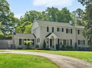 1927 S Wendover Rd, Charlotte, NC 28211
