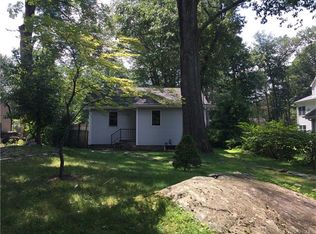 3085 Maqua Pl, Mohegan Lake, NY 10547