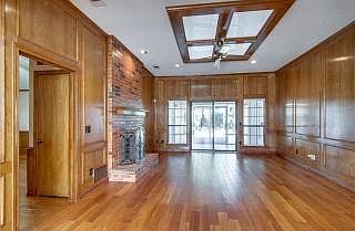 1st image of 1605 Tawakoni Ln