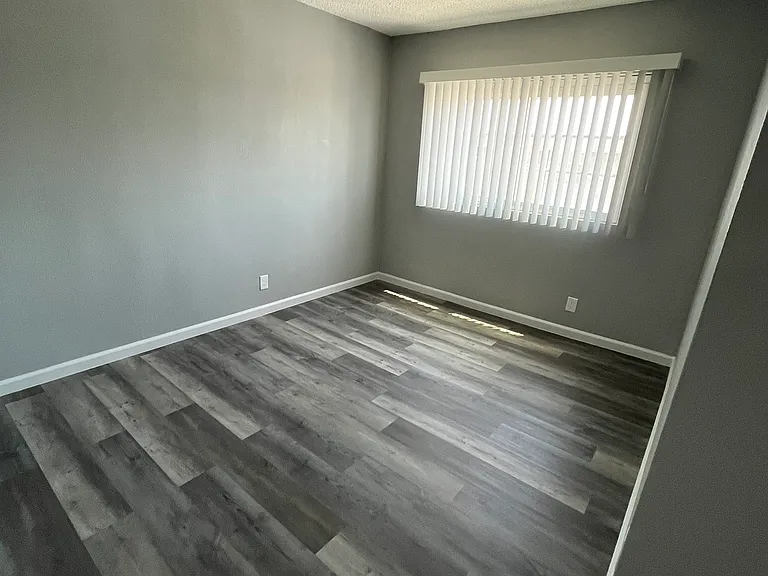 6945 Hinds Ave #7 — Photo 7