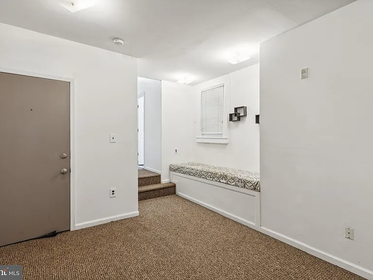 1808 W Diamond St #1 — Photo 12