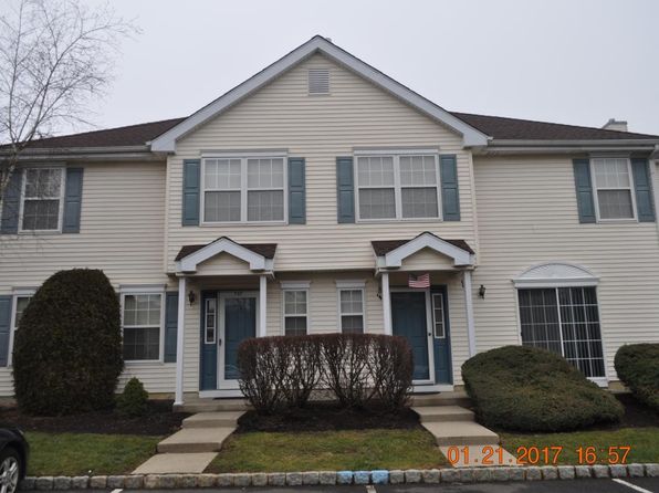 Snowdrop Ct, Morganville, NJ