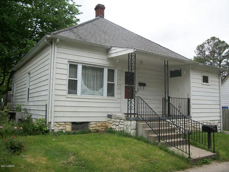 1st image of 805 Park St
