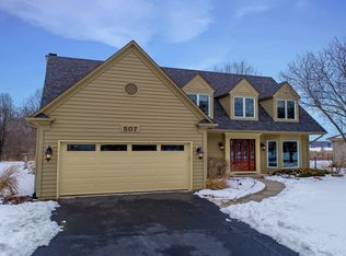 507 Waubonsee Cir, Oswego, IL 60543