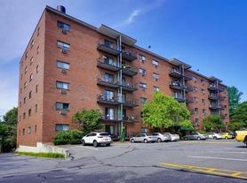 1321 Worcester Rd, Framingham, MA