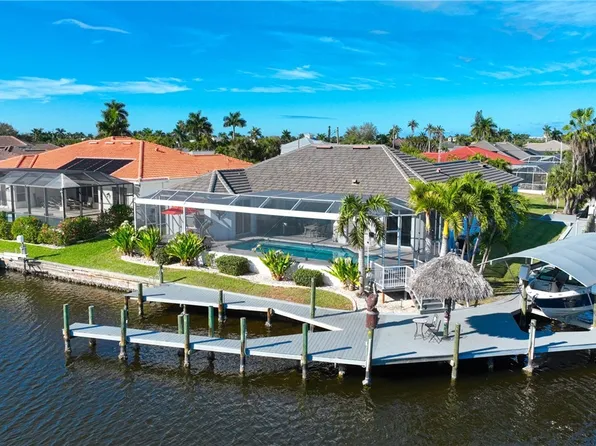 5374 Cortez Ct, Cape Coral, FL 33904