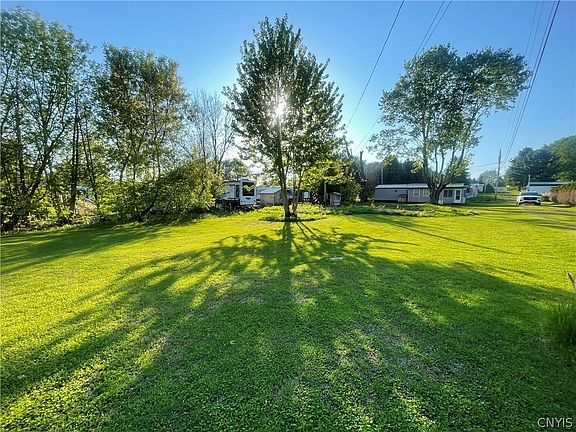 4th image of 18 Third Street Prvt Lot 5