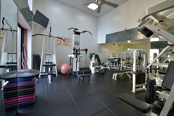 Rented by Elegran | media 2