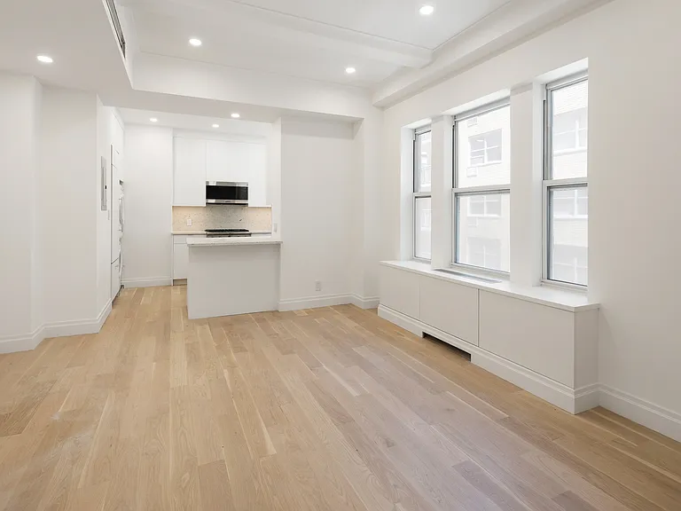215 W 88th St #7B — Photo 1