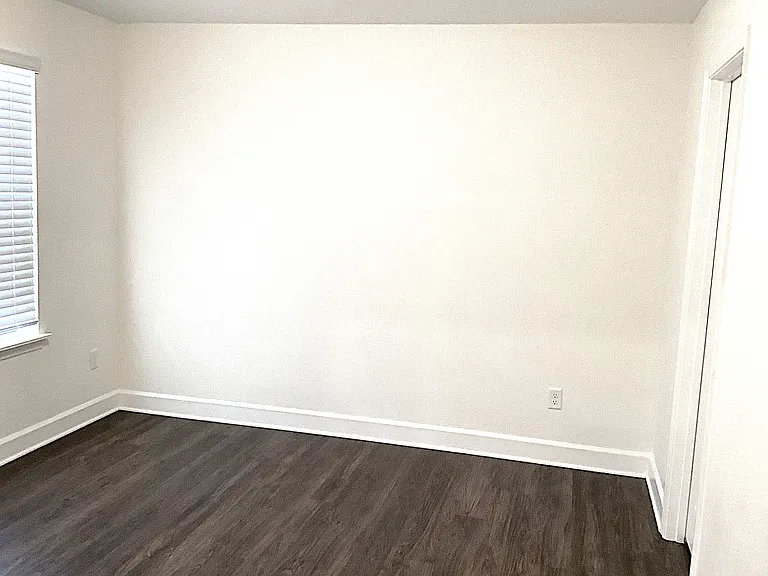 10316 Riverwalk Ct — Photo 11
