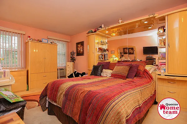 Sold by Keller Williams Realty Landmark II | media 9