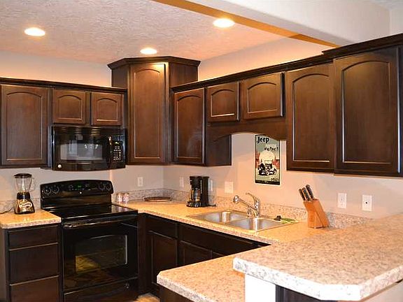 5th image of 1524 Chesapeake Ln
