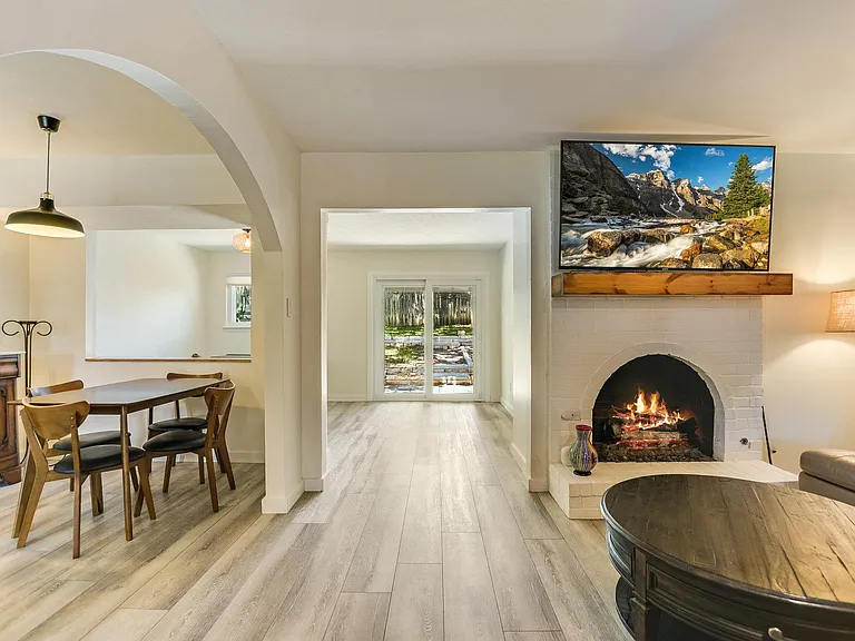 6508 Sunnysky Way — Photo 4