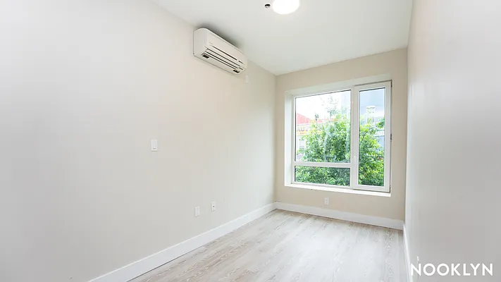 Rented by Nooklyn NYC LLC | media 32