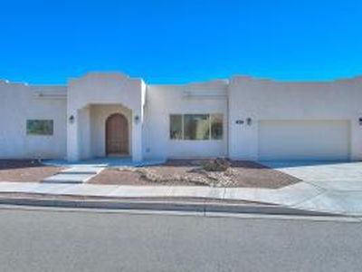 211 Calle Consuelo NE, Los Lunas, NM, 87031